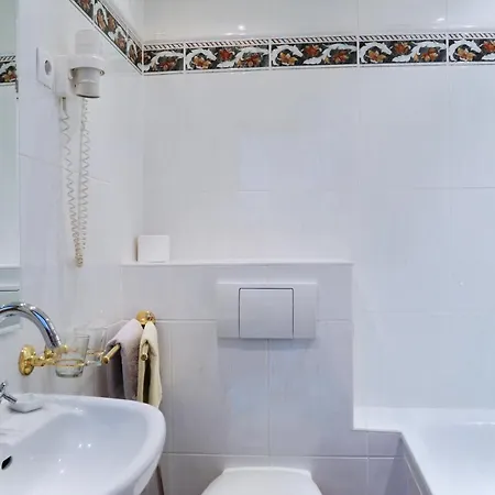 Bellevue Gastgeberei 3* Buckow