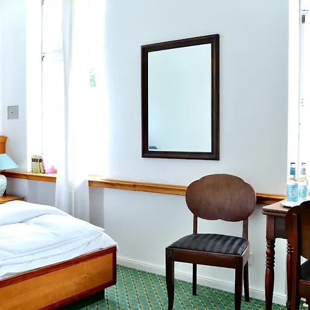 Bellevue Gastgeberei Buckow