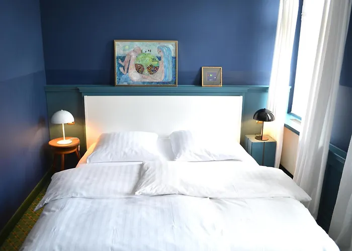 Bellevue Gastgeberei 3* 布科